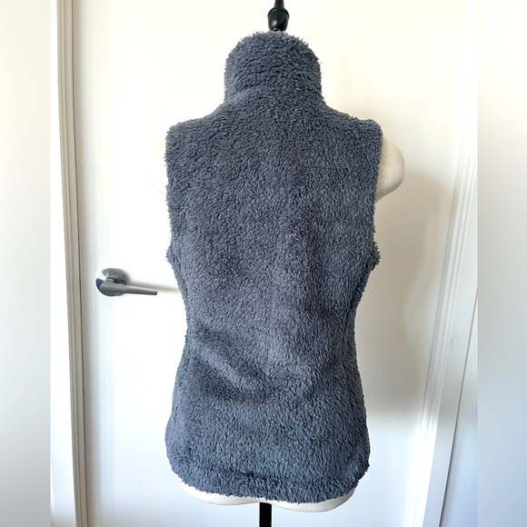 Brand New Patagonia Los Gatos Fleece Vest - Picture 2 of 5